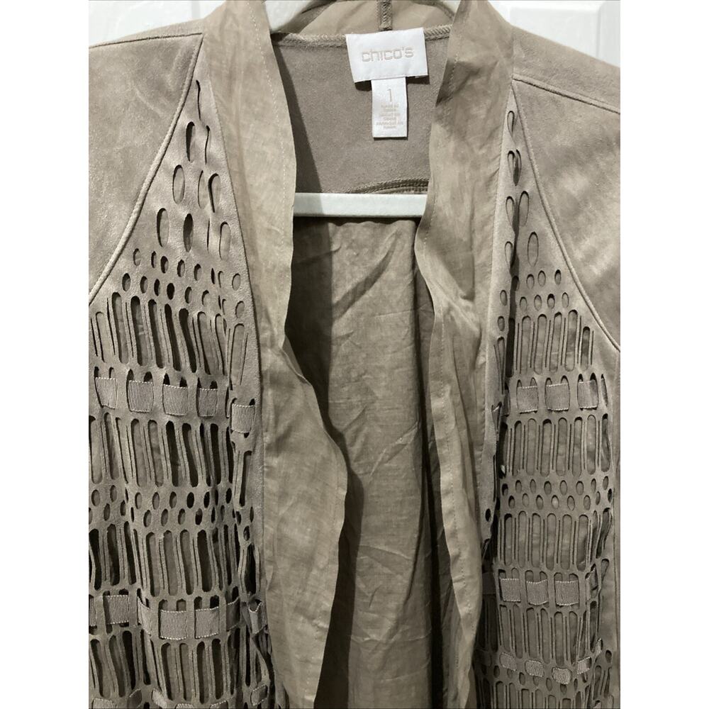 Chico’s Faux Suede Fringe Open Front Jacket Top Taupe Size 1 (M-8) Boho Western - Picture 2 of 9